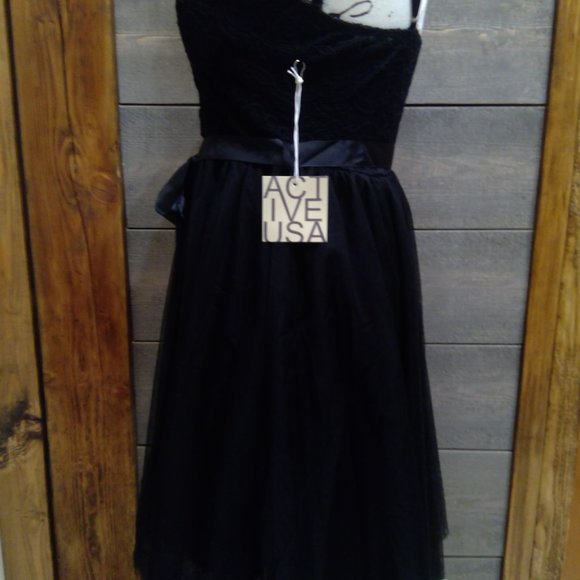 Active USA Lace meshed cami mini dress - Picture 2 of 14